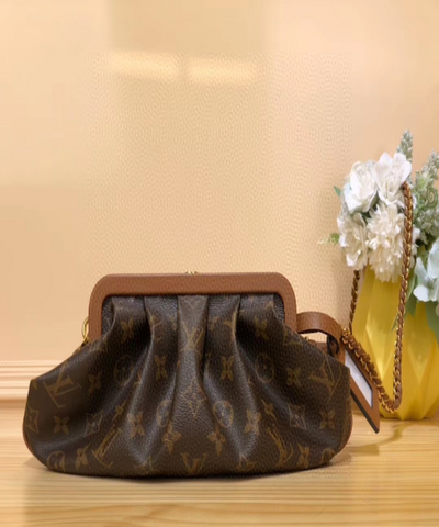 LV Boursicot Ew