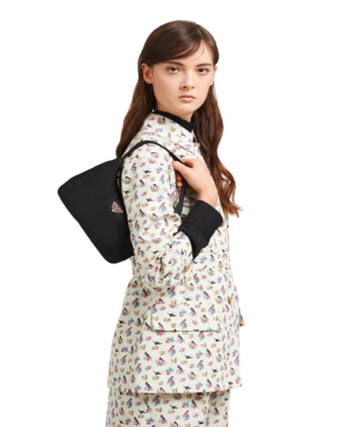 Prada Re-Edition 2000 Nylon Mini-bag Black/Red